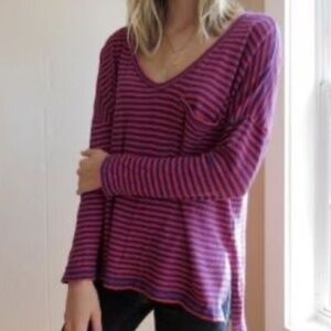 Madewell Striped Long Sleeve V-Neck Cotton Tee in Navy & Red – Size‎ XS